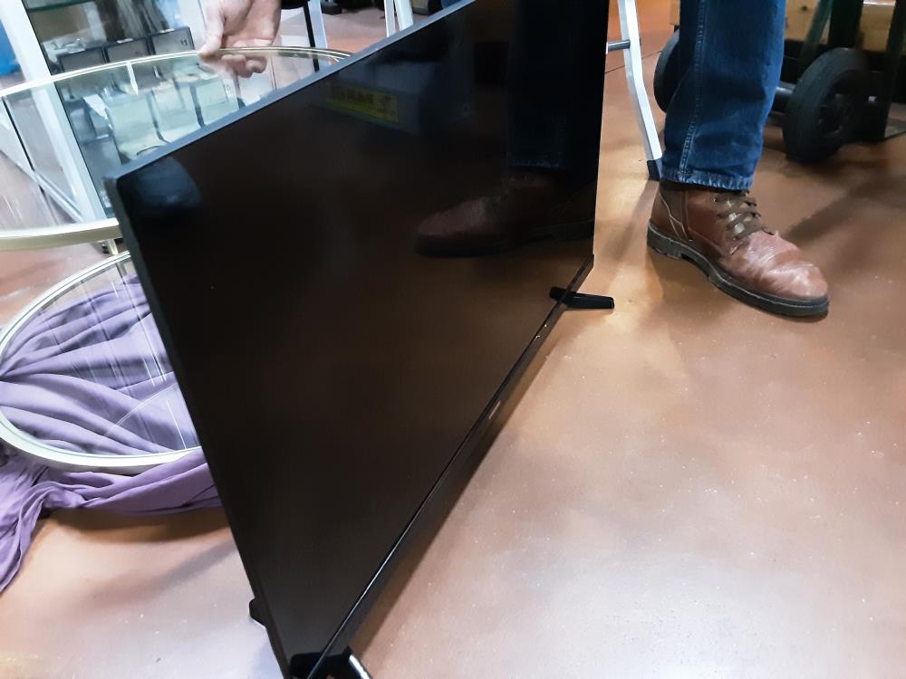 TELEVISION SAMSUNG + TEL