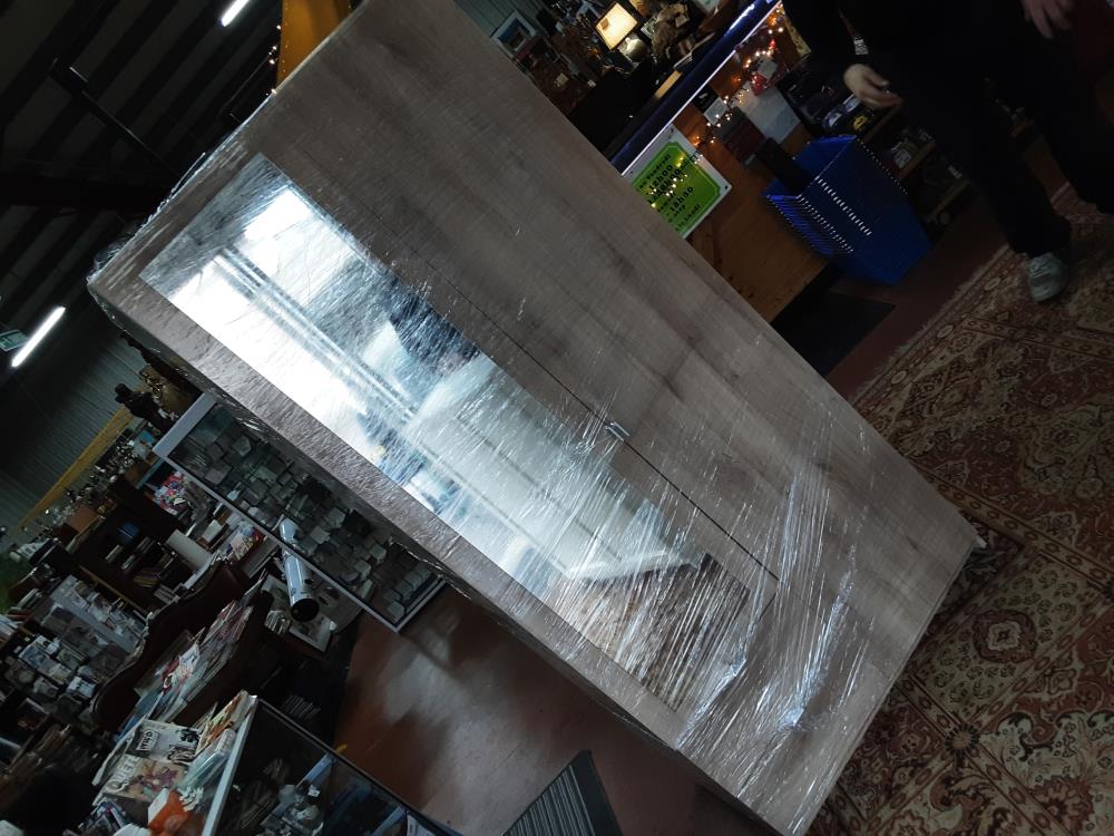 ARMOIRE 2P BEIGE PENDERIE/ETAGERE