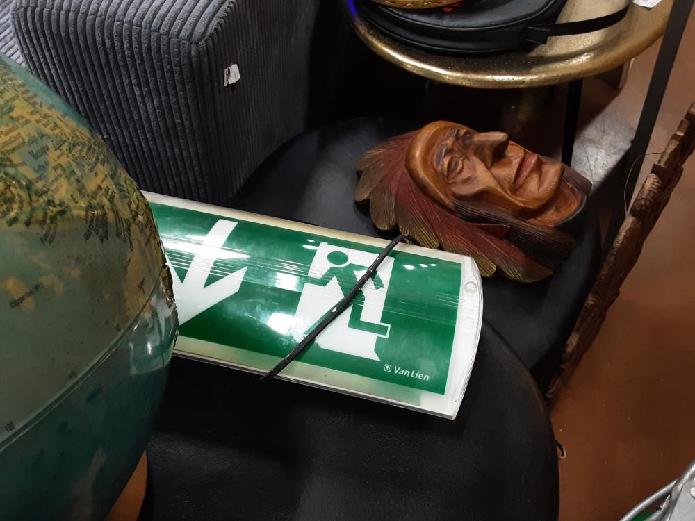 ENSEIGNE SORTIE LUMINEUSE