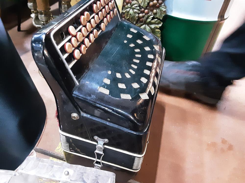 ACCORDEON DANS L’ETAT