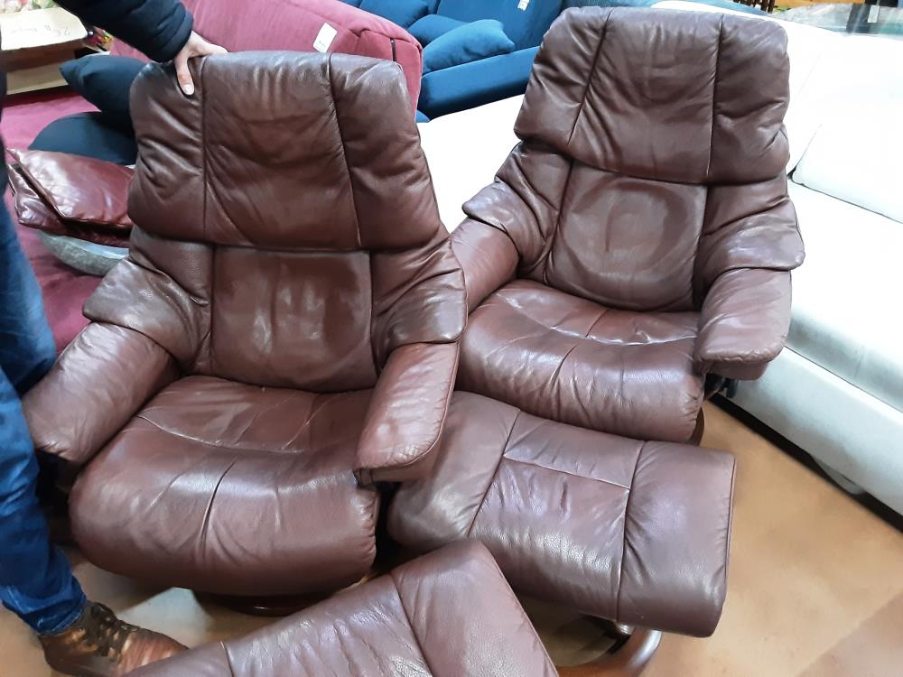 FAUTEUIL CUIR BORDEAUX + REPOSE PIED