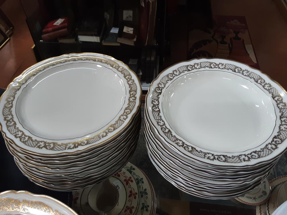 ASSIETTE RAYNAUD LIMOGES 