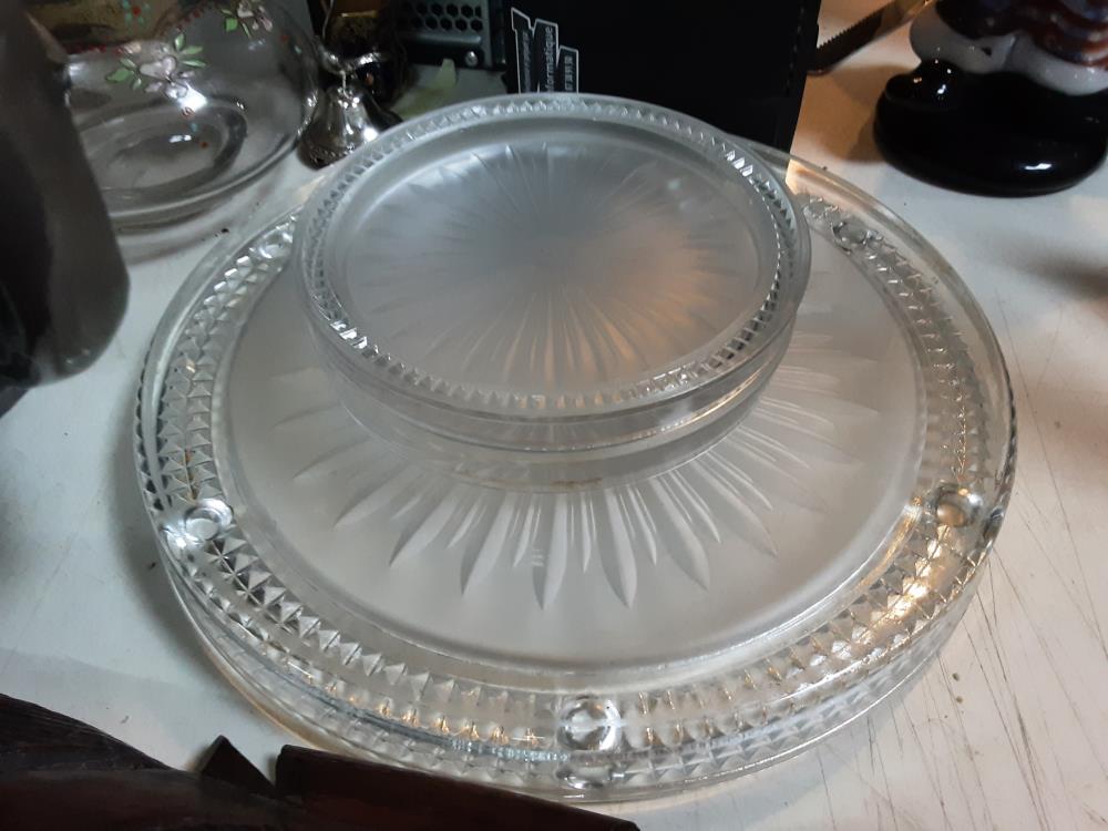 PLATEAU + 2 COUPELLES TAILLÉE