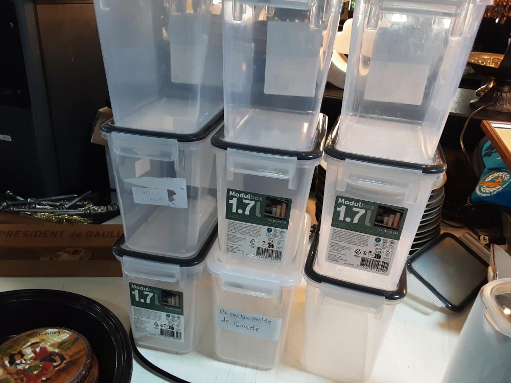 BOITE PLASTIQUES 