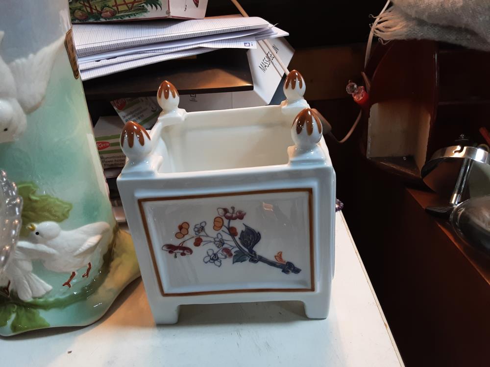 JARDINIERE CARRE LIMOGES