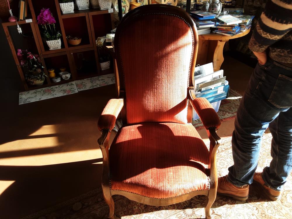 VOLTAIRE BOIS TISSUS ROUGE