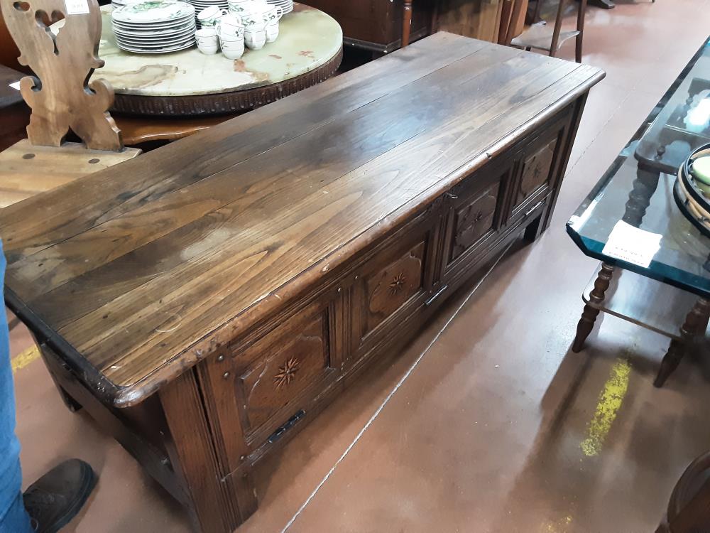 COFFRE BOIS FONCE + CLEF