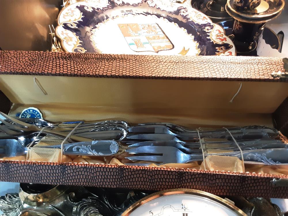 COFFRET FOURCHETTE A DESSERT