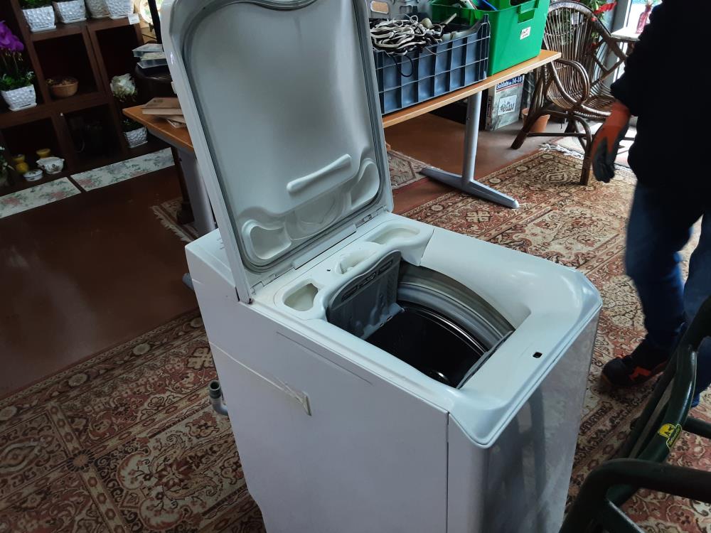 LAVE LINGE ELECTROLUX