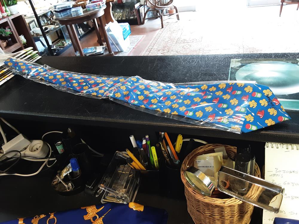 CRAVATE SOIE SALVATORE FERRAGAMO