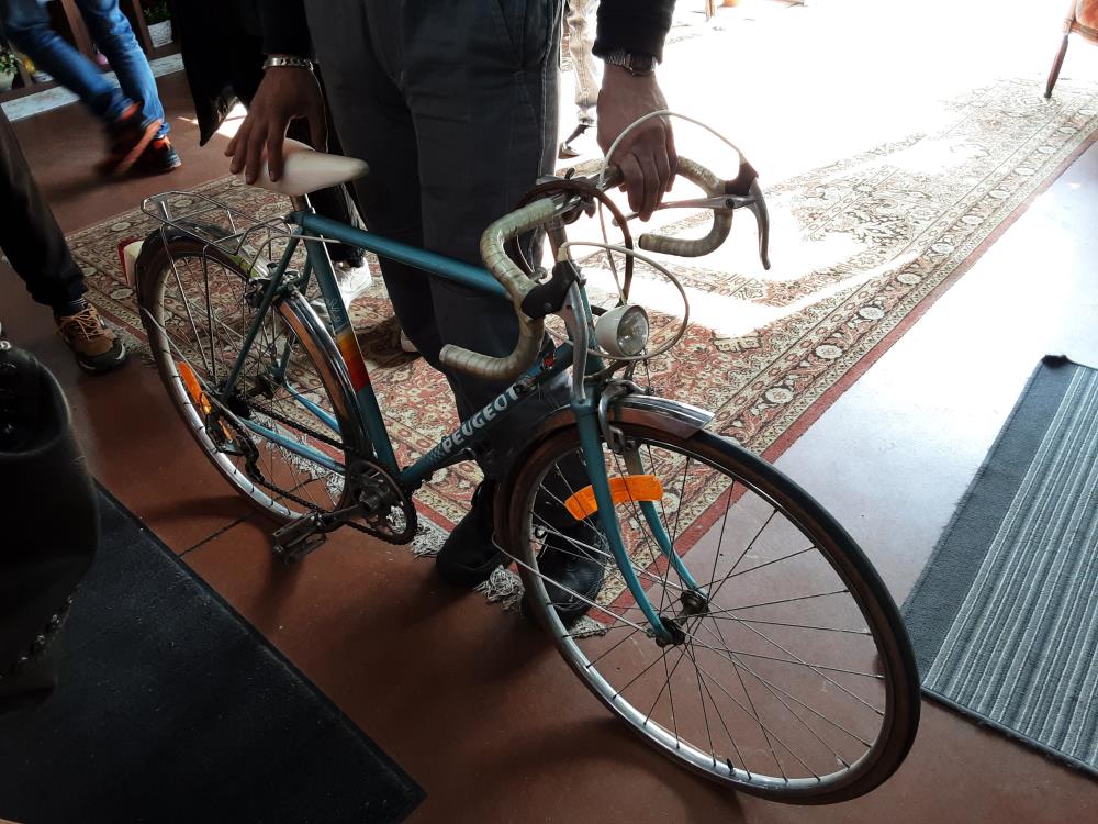 VELO PEUGEOT BLEU ENFANT