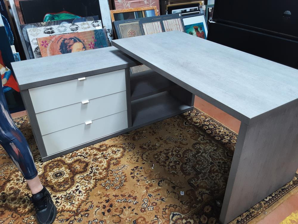 BUREAU D'ANGLE GRIS 3T