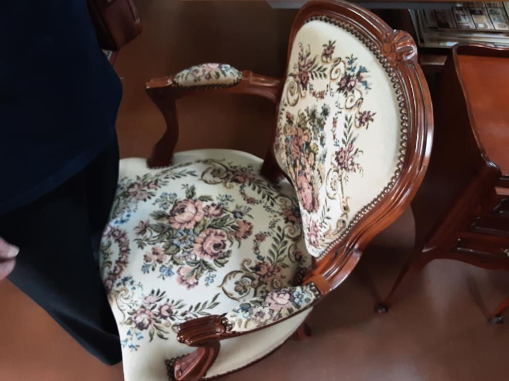 CABRIOLET TISSUS FLEURS