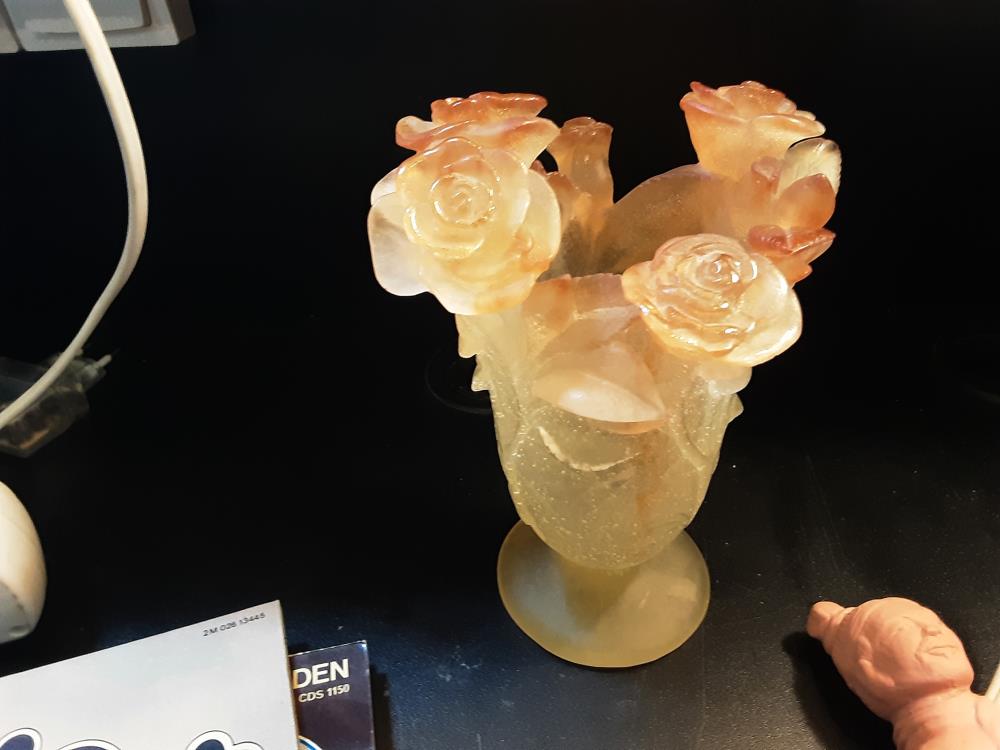 VASE PATE DE VERRE FLEURS DAUM