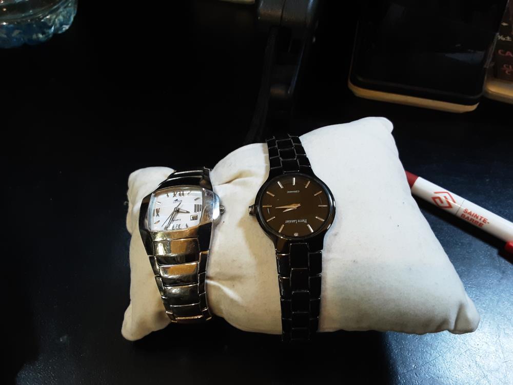 MONTRE LOTUS