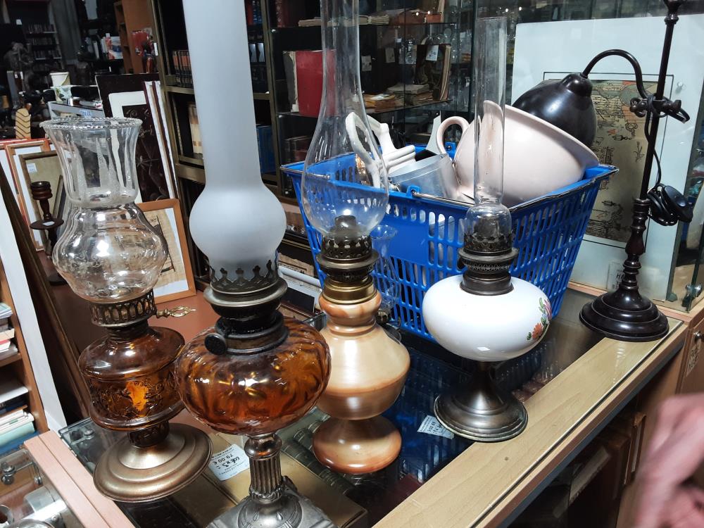 LAMPE PETROLE