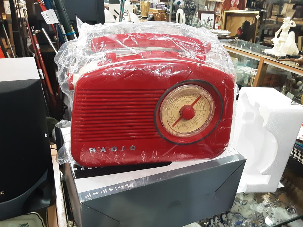 RADIO HERTZMAN RETRO ROUGE 