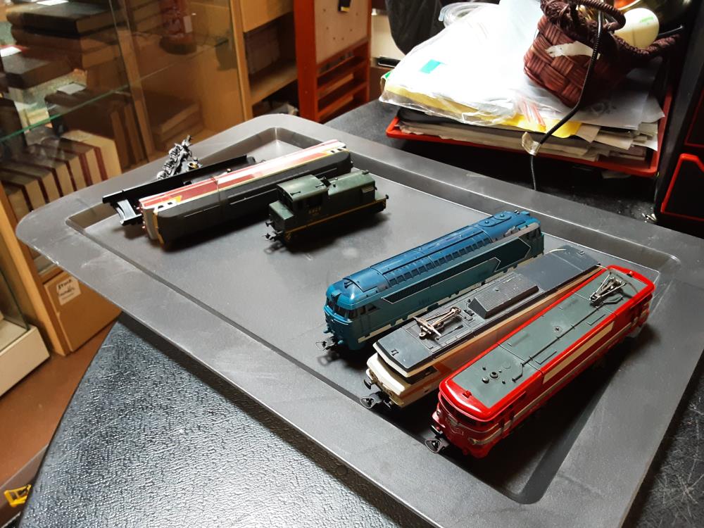 CIRCUIT DE TRAINS