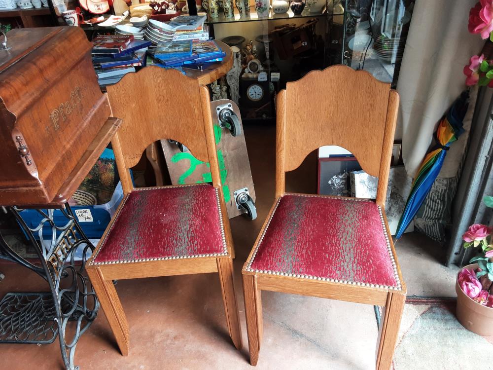 CHAISE TISSUS ROUGE