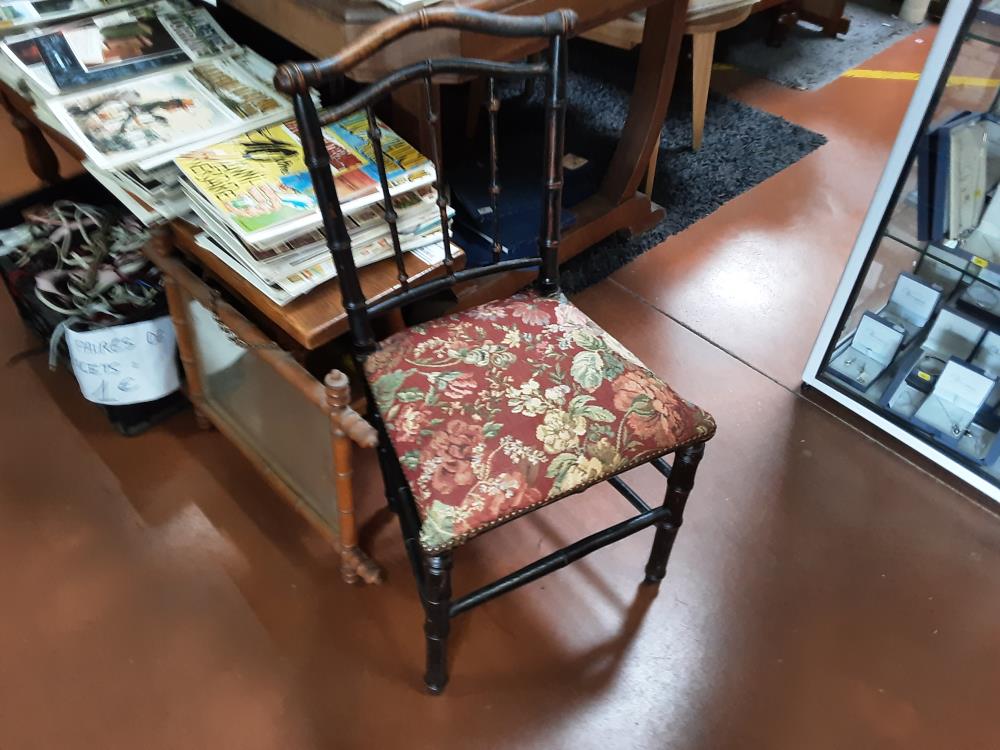 CHAISE TISSU FLEURS