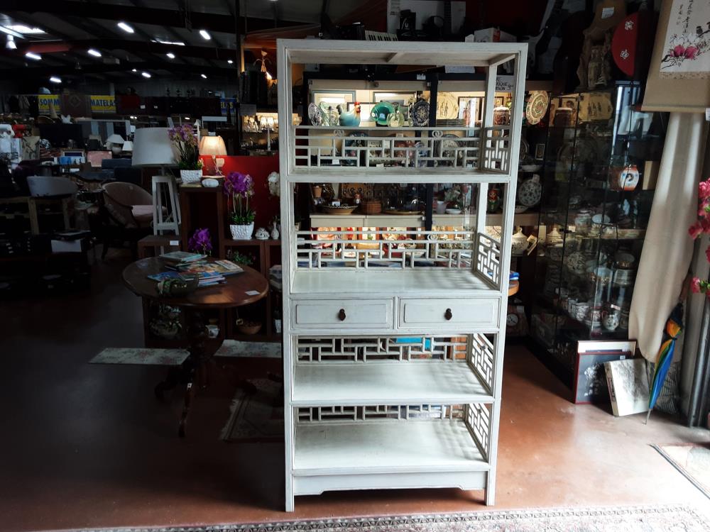 ETAGERE CRÈME 4PLATEAUX 2T