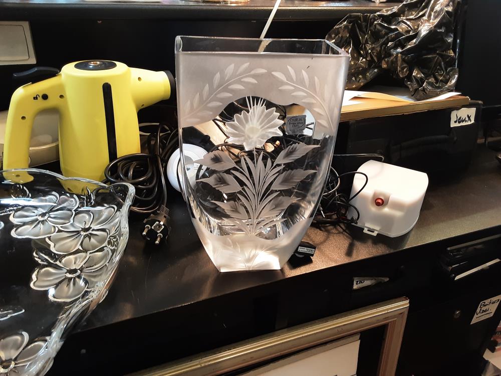 VASE VERRE FLEURIS