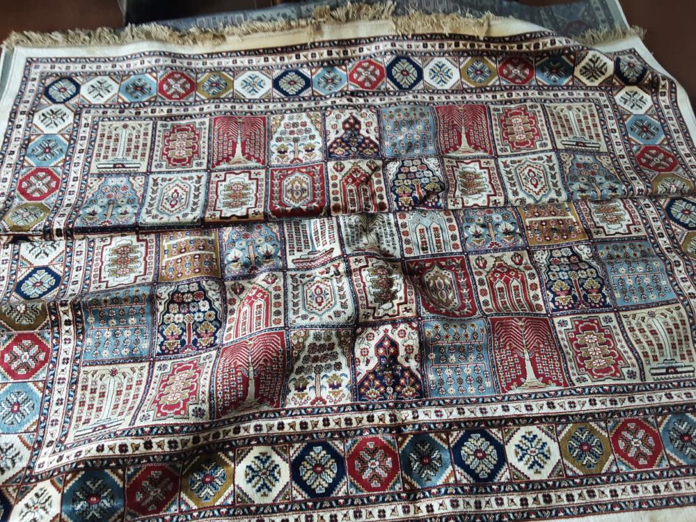 TAPIS MECANIQUE KASHMIR ROUGE/BLEU 200X300