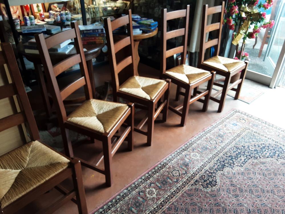 LOT DE 6 CHAISES BOIS ASSISE PAILLE