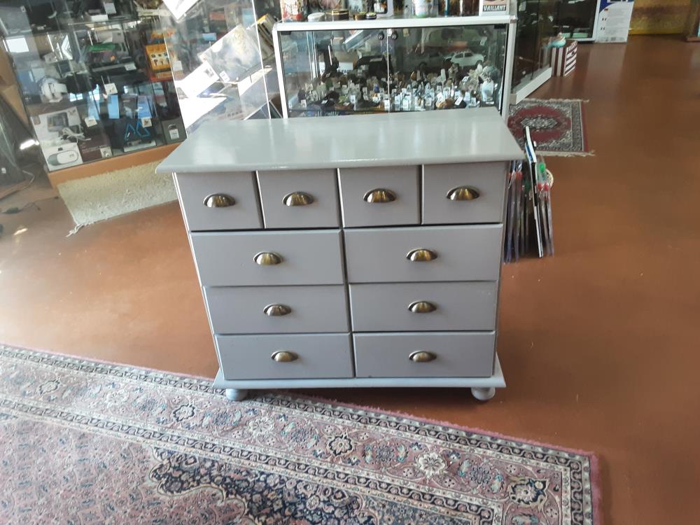 MEUBLE GRIS 10T