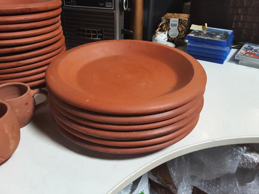 ASSIETTE TERRE CUITE GM