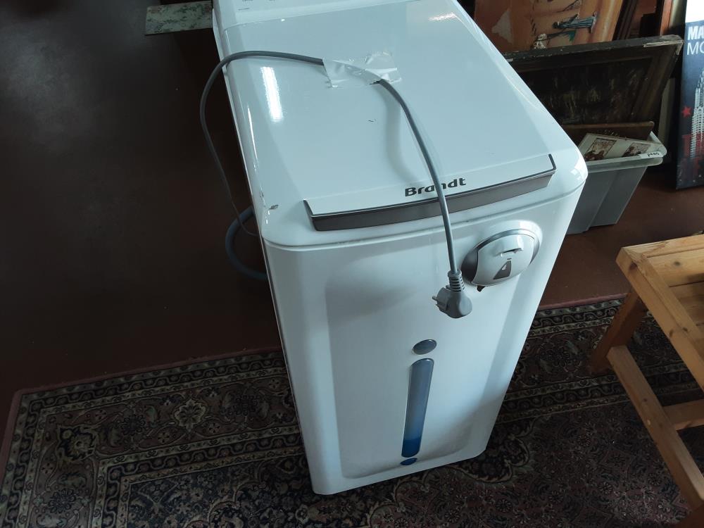 MACHINE A LAVER BRANDT WTC