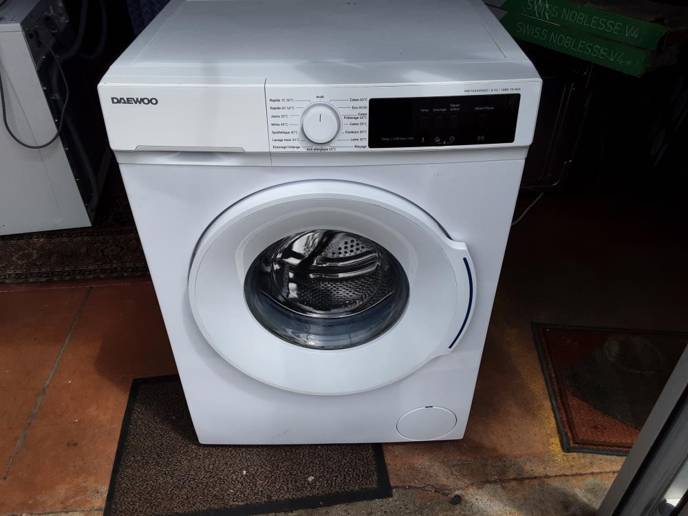 MACHINE A LAVER DAEWOO 6KG