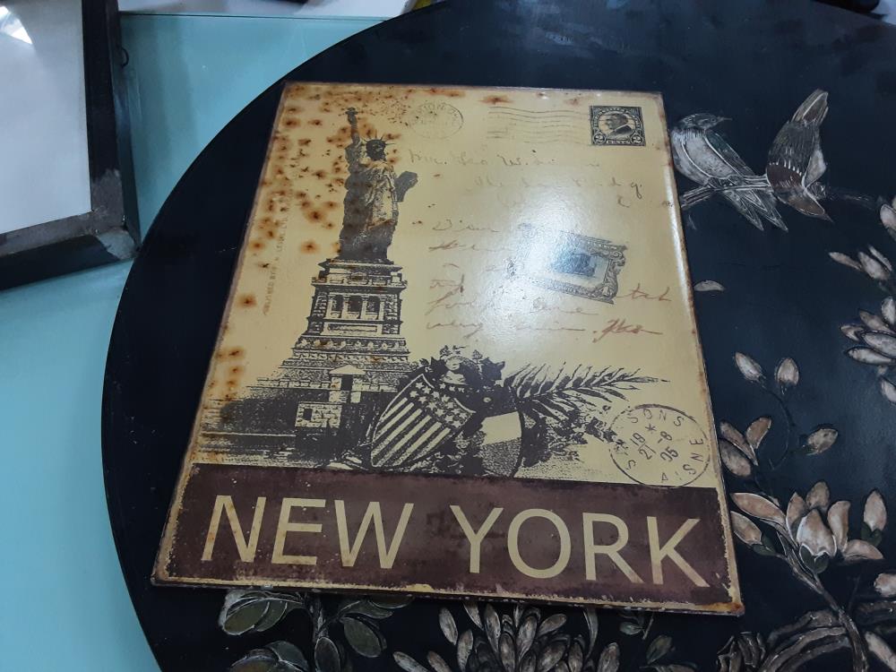 PLAQUE NY