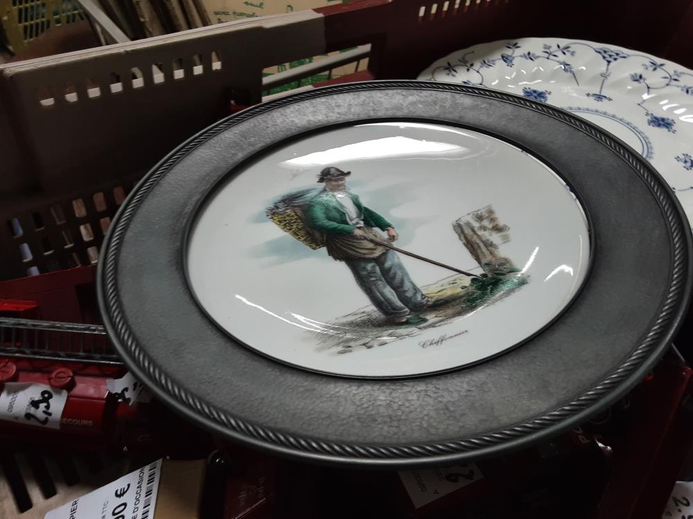 ASSIETTE ETAIN