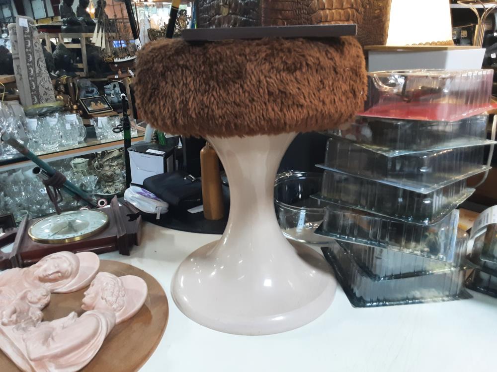 TABOURET EMSA PIED TULIPE