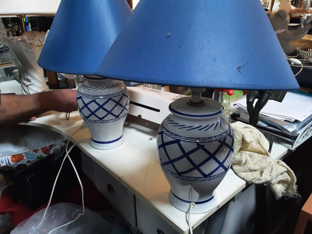LAMPE BLEU