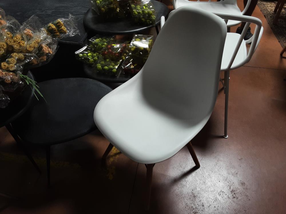 CHAISE BLANCHE 