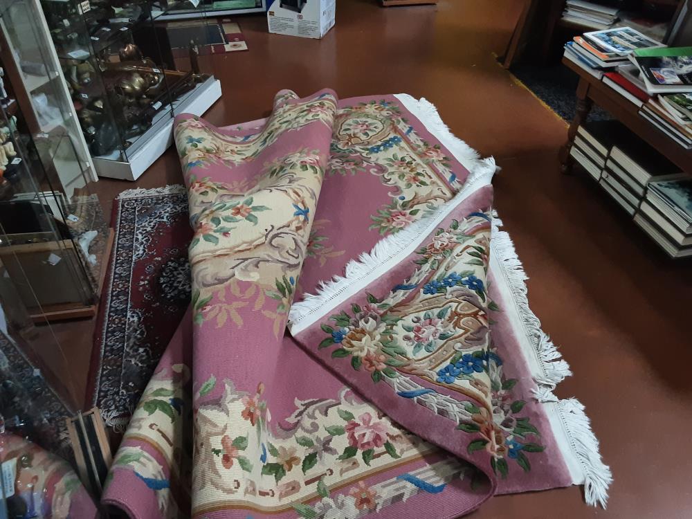TAPIS LAINE ROSE FLEURS