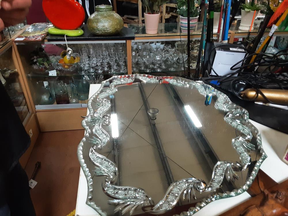 MIROIR VENITIEN 