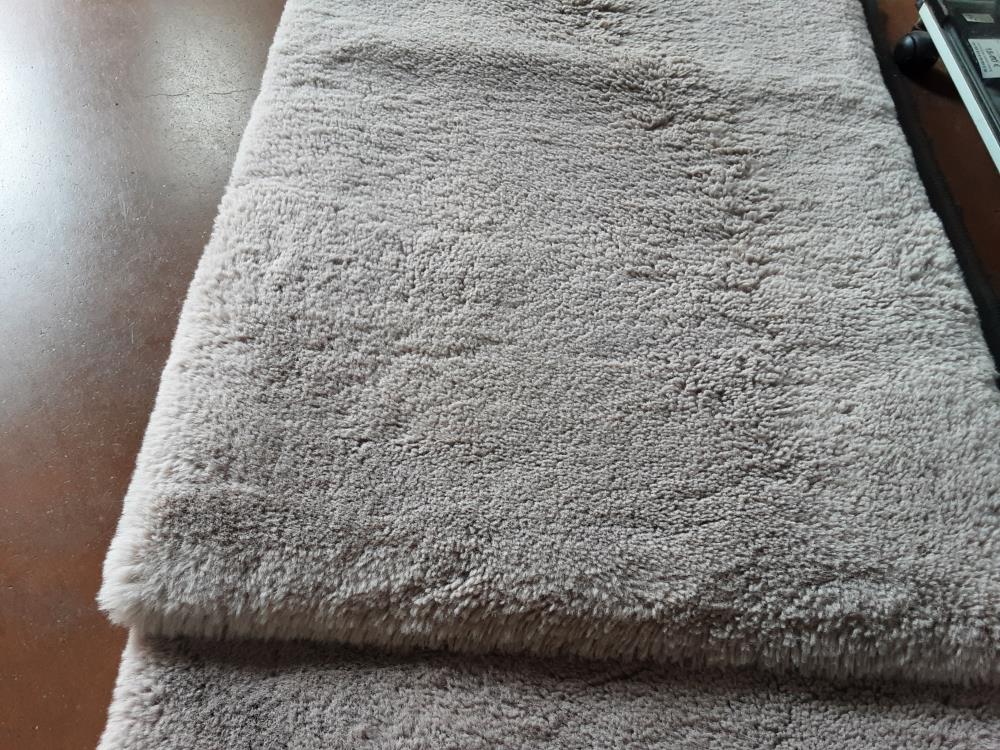 TAPIS ROSE
