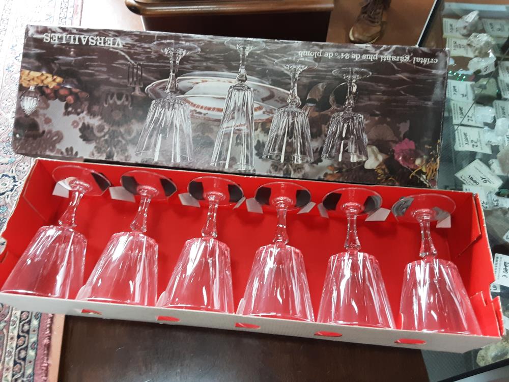 LOT DE 6 VERRES CRISTAL