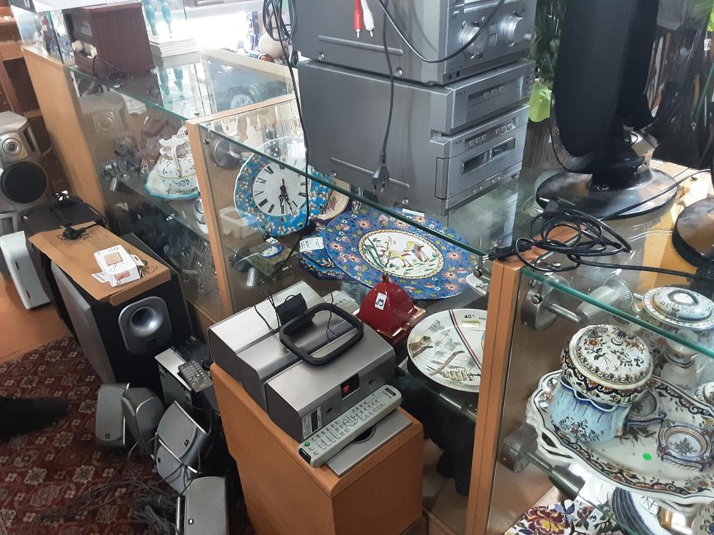 CHAINE HIFI SONY + 5 HP + TEL