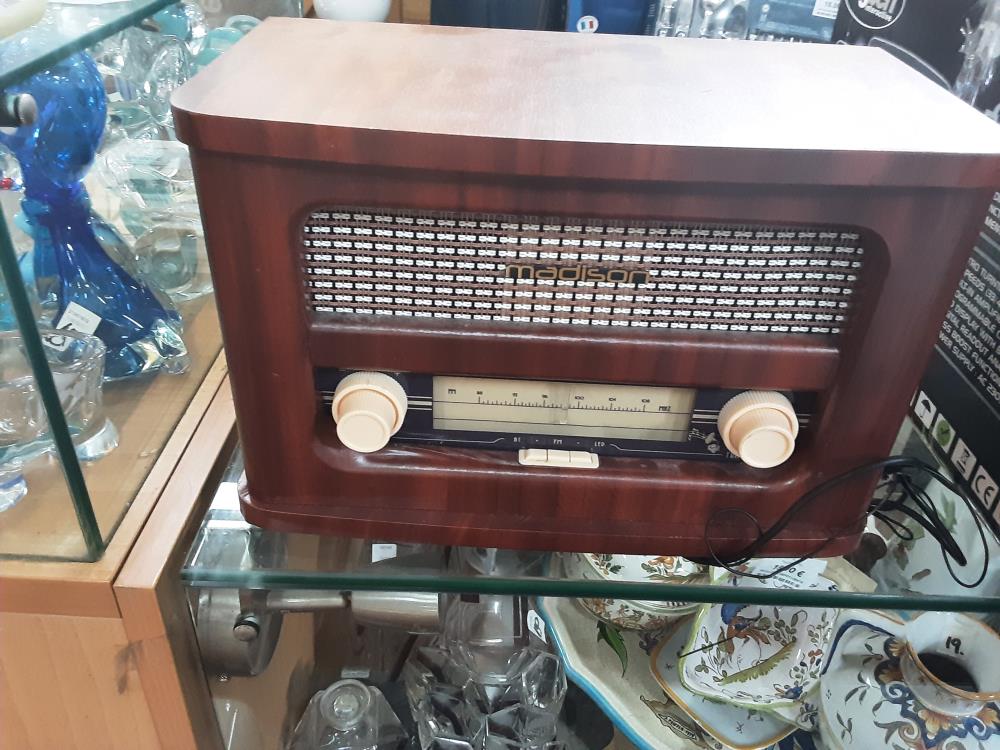 RADIO ANCIENNE MADISON