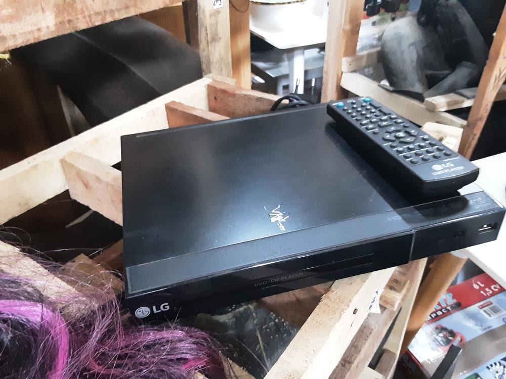 LECTEUR LG + TEL