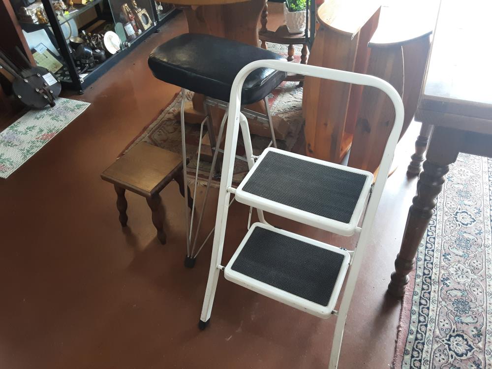 TABOURET