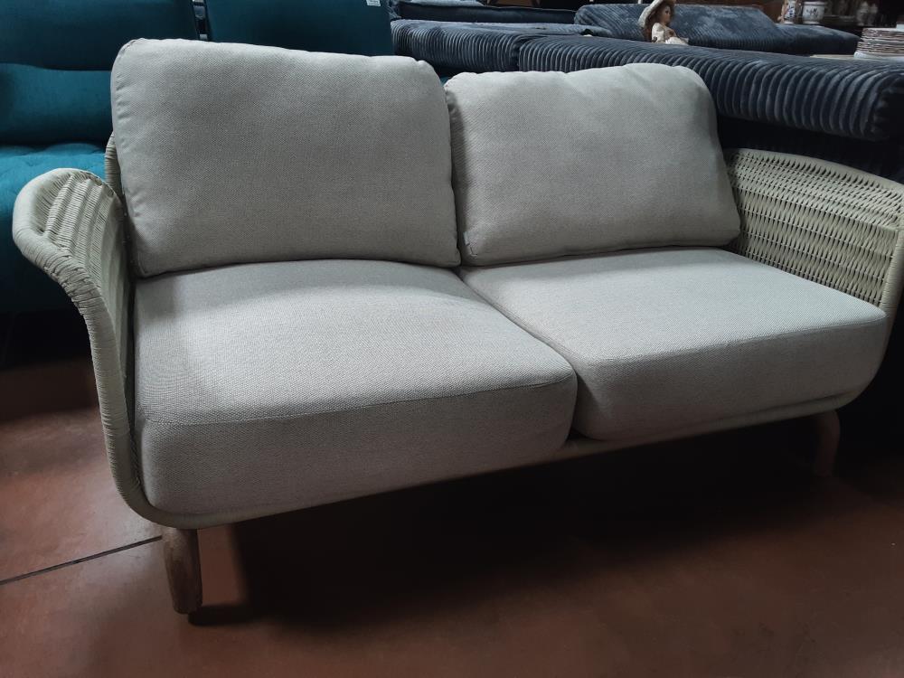 CANAPE 2 PLACES ALIPA (DEFAUT PIED) PN  : 850€