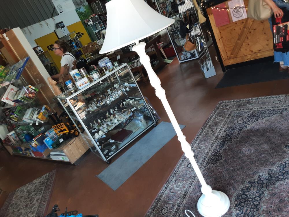 LAMPE BLANC