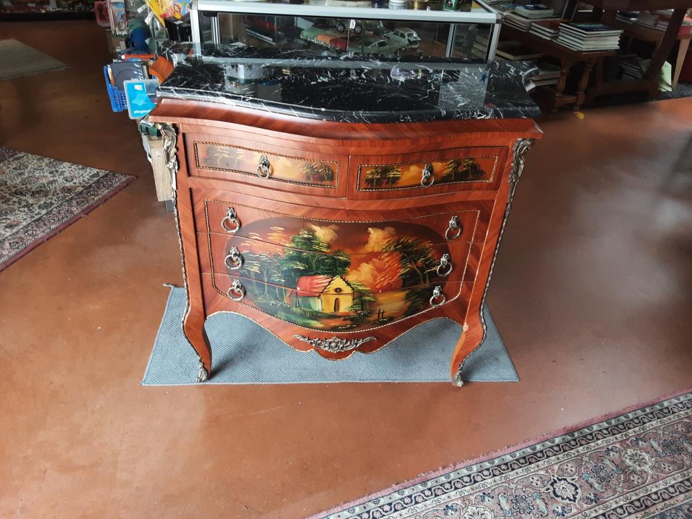COMMODE MERISER GALBÉE DÉCORÉE