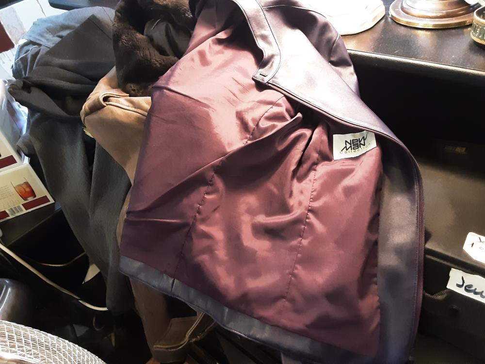 VESTE CUIR VIOLETTE