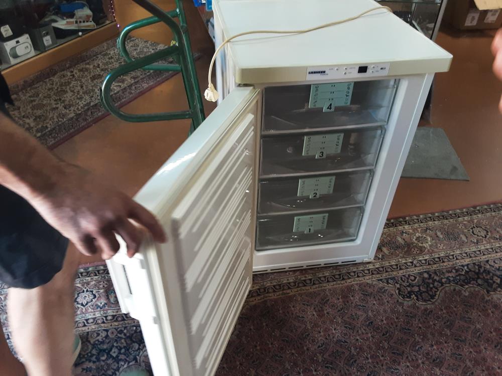 CONGELATEUR 4 TROIRS LIEBHERRE